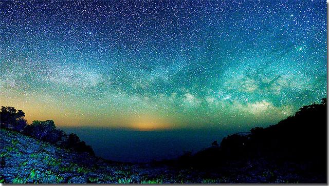 達(dá)瓦更扎星空美景