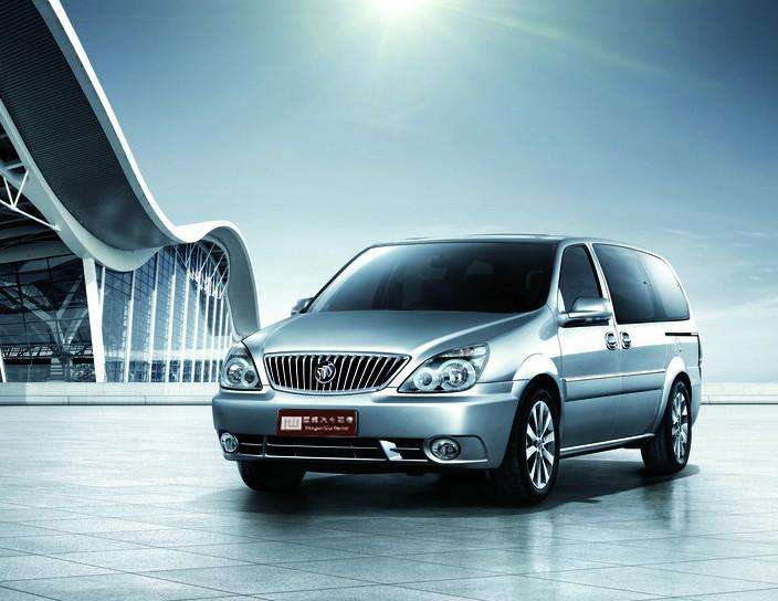 成都商務(wù)租車多少錢