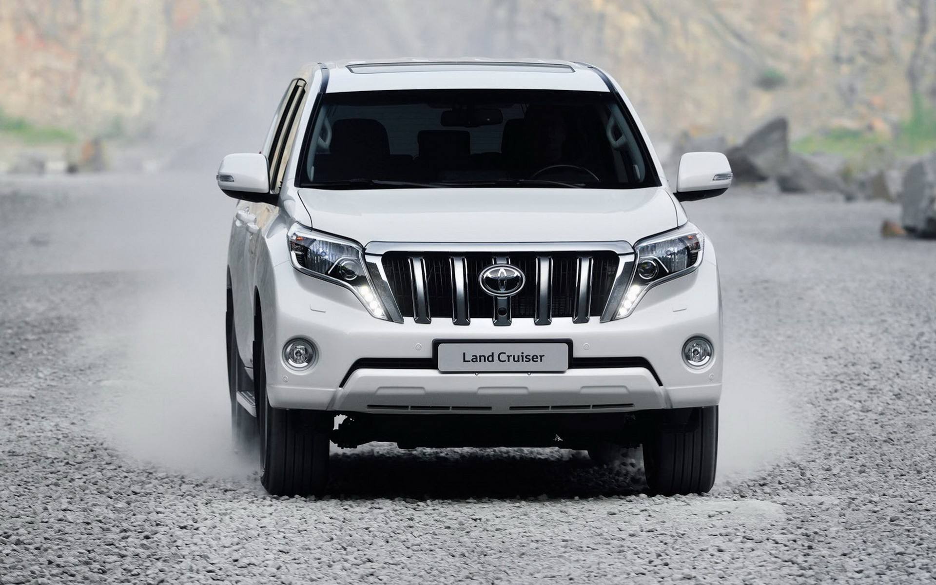 成都出發(fā)到拉薩，租車費用要多少錢