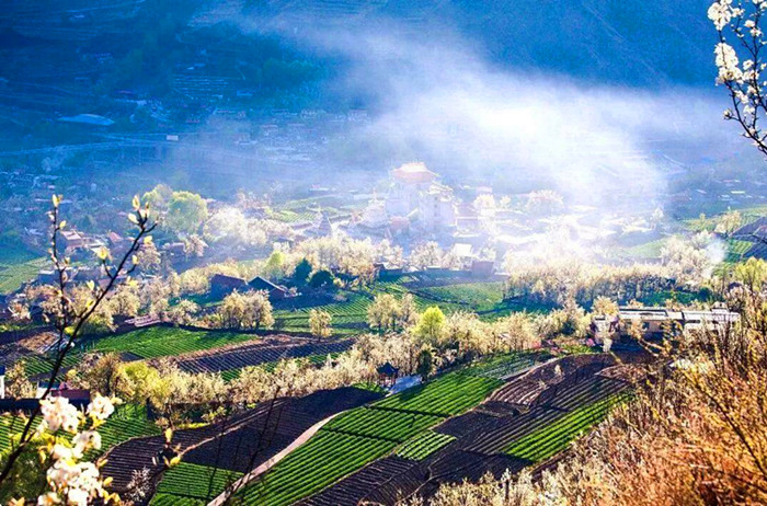 成都租車(chē)去金川旅游