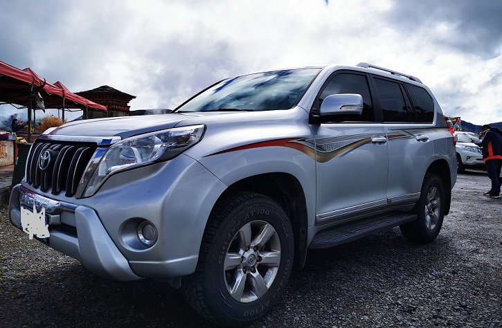 成都租車(chē)進(jìn)藏優(yōu)勢(shì)車(chē)型普拉多2700有爭(zhēng)議