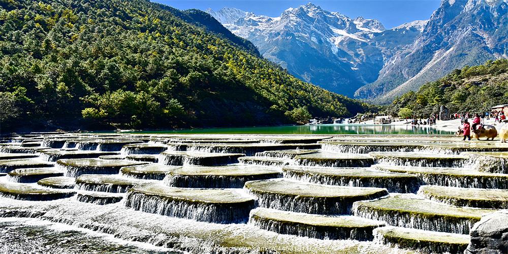成都租車去云南麗江游玩需要幾天時(shí)間？