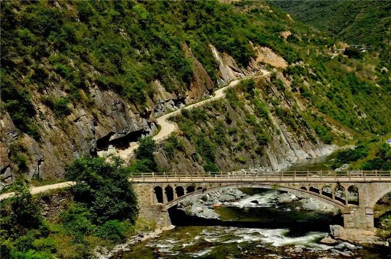 成都中秋適合租車自駕游的冷門景點(diǎn)-唐家河