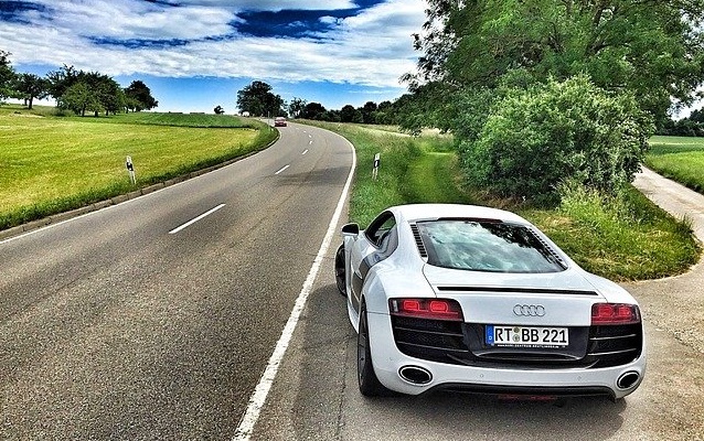 這個(gè)春夏去成都旅游租車 這個(gè)春夏去成都旅游租車