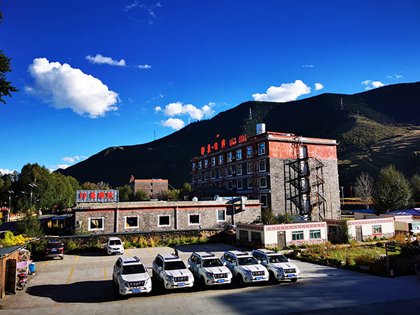 成都周邊租車自駕游