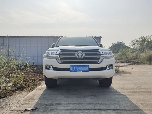 成都租陸巡越野車(chē) 成都租陸巡越野車(chē)