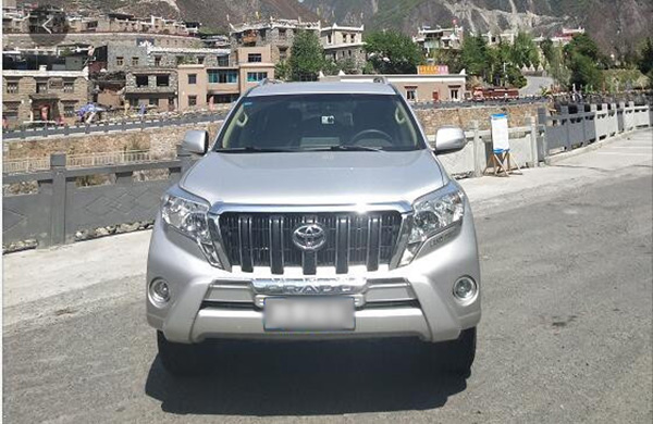 成都租車帶司機(jī)到拉薩費(fèi)用多少錢