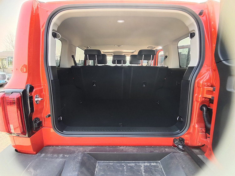 成都越野車(chē)租賃價(jià)格 成都越野車(chē)租賃價(jià)格