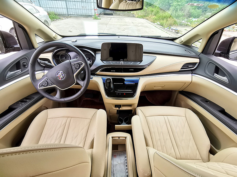 成都租商務(wù)車