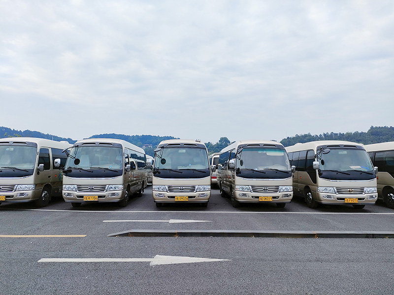 成都考斯特租車價(jià)格 成都考斯特租車價(jià)格