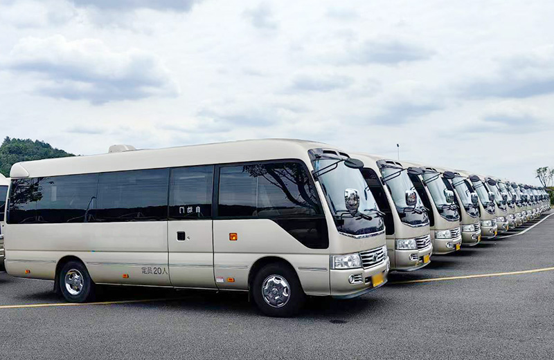 成都租車(chē)去西藏